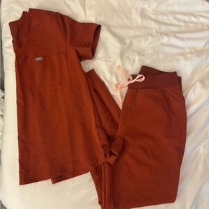 Figs Women's Scrub Set (Auburn)